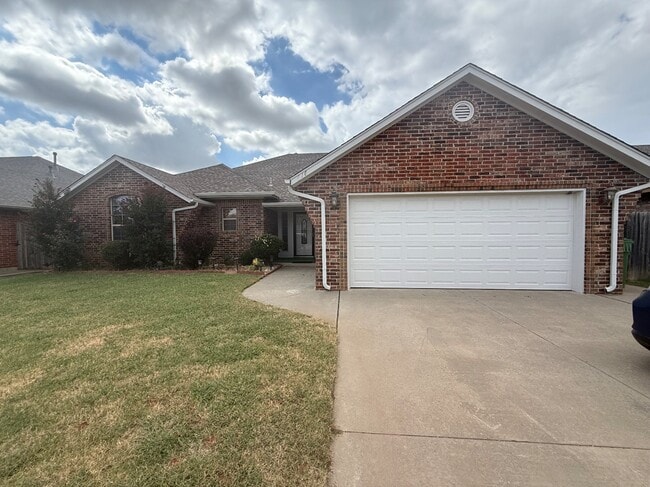Building Photo - 616 Morningside Dr