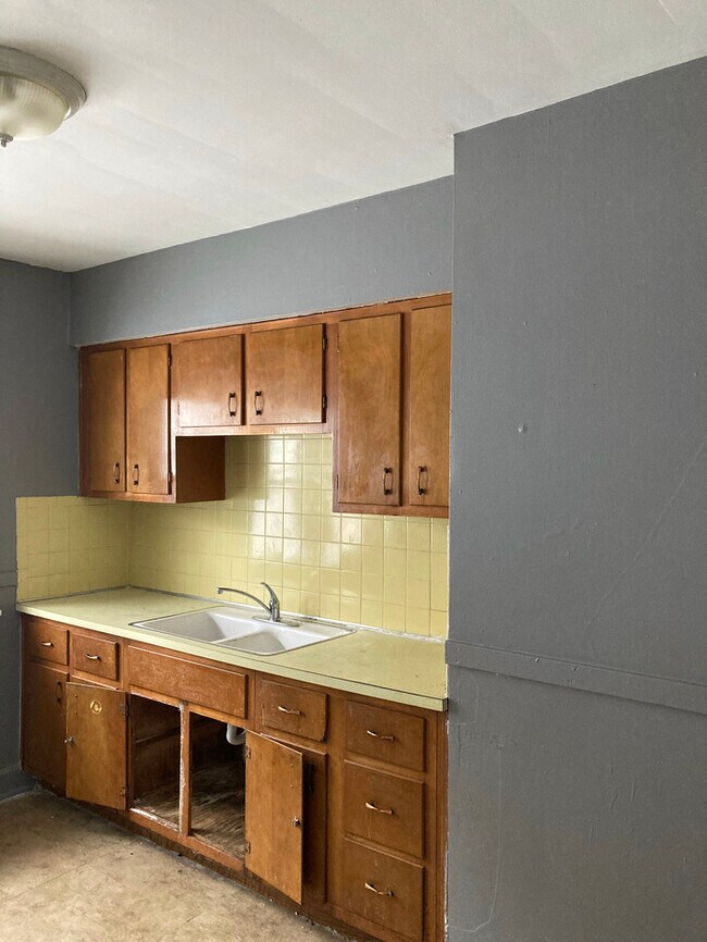 Foto del edificio - 3425 Altamont Rd