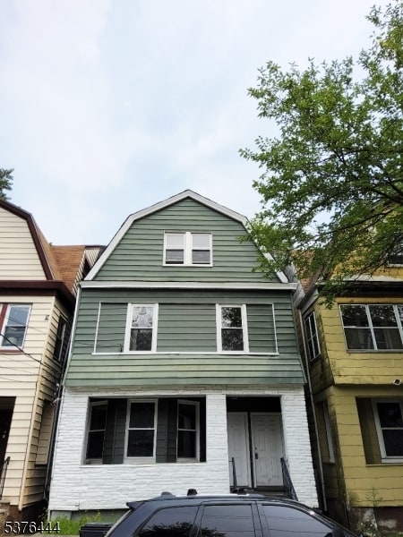 Primary Photo - 116 Smith St