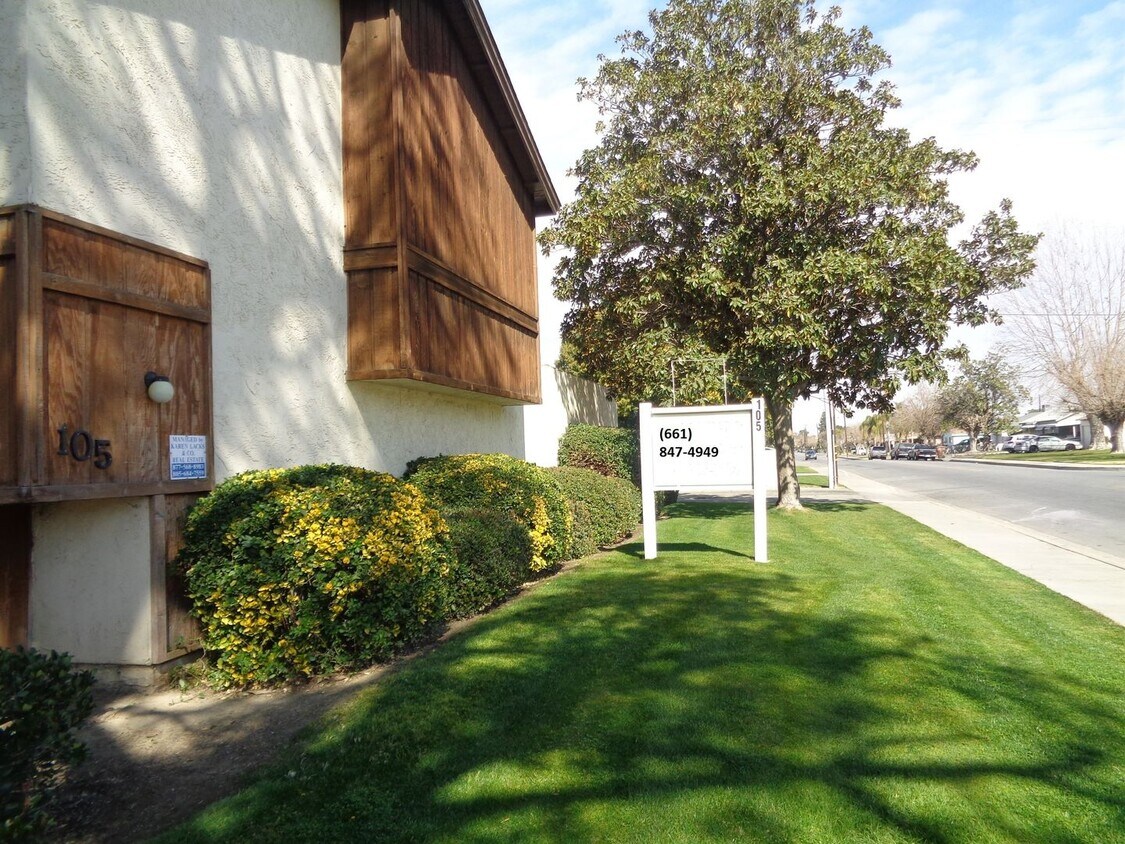 REAL RD 105 UNIT P Apartment for Rent in Bakersfield, CA