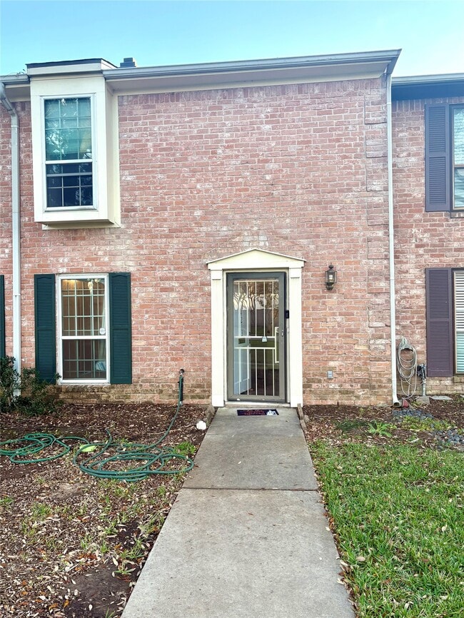 Building Photo - 14213 Lost Meadow Ln