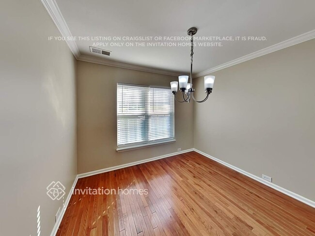 Building Photo - 5814 Briggs Dr