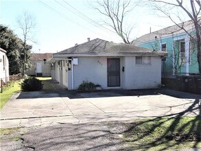 Building Photo - 505 Andry St