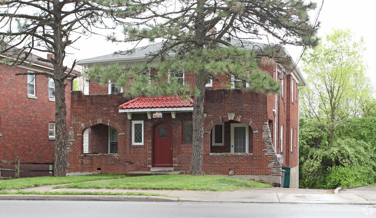 6322 Hamilton Ave, Cincinnati, OH 45224 Apartments in Cincinnati, OH