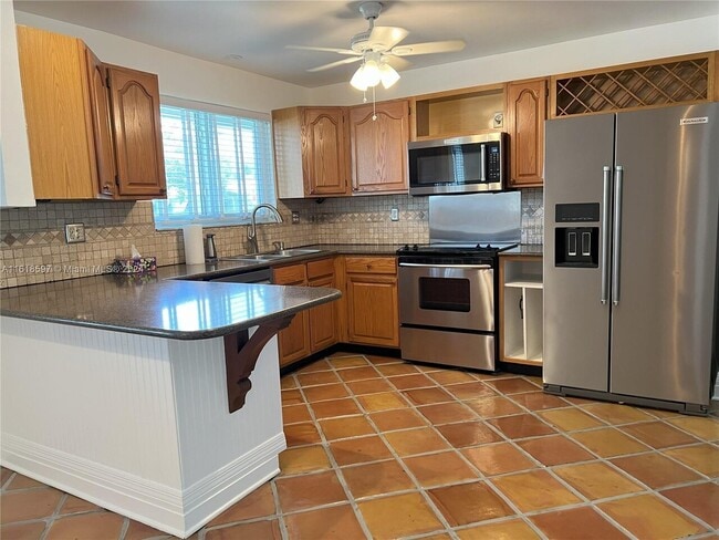 Building Photo - 8811 SW 192nd Terrace