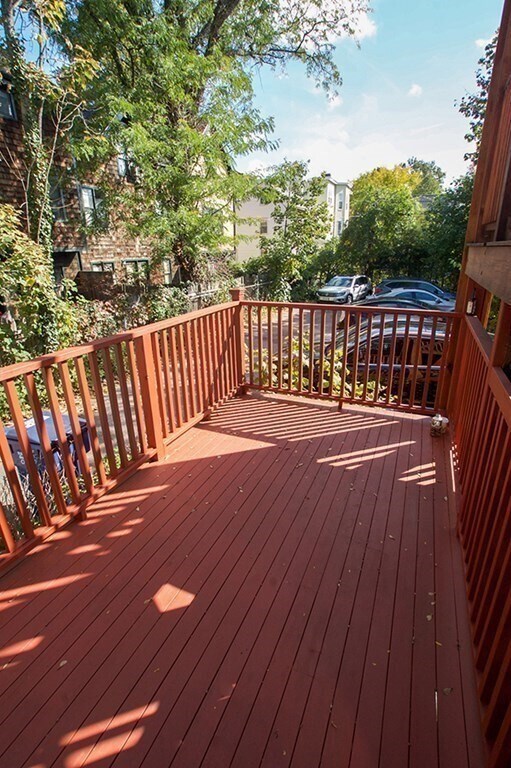 Building Photo - 208 Prospect St