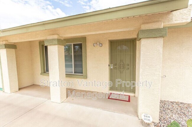 Building Photo - 908 S Ember Cir