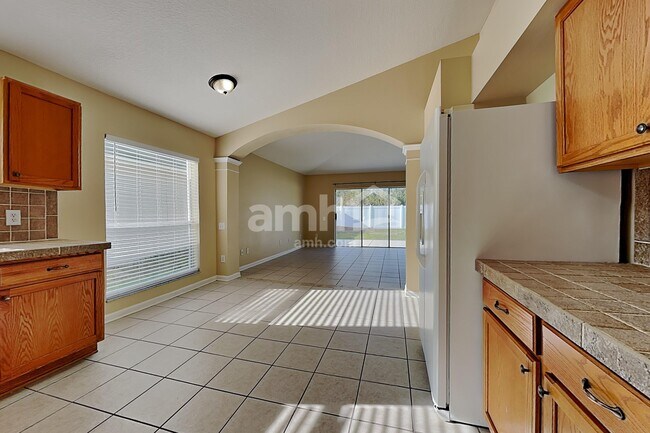 Foto del edificio - 11555 Misty Isle Ln