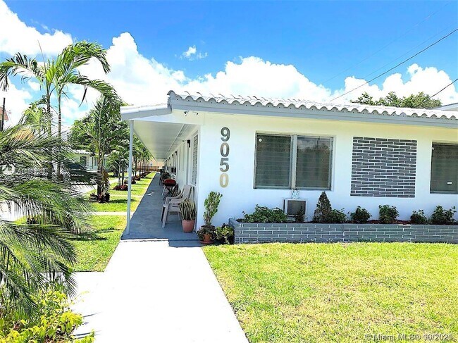 Foto del edificio - 9050 NE 8th Ave
