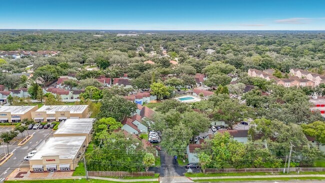 Foto del edificio - 5602 Ashley Oaks Dr