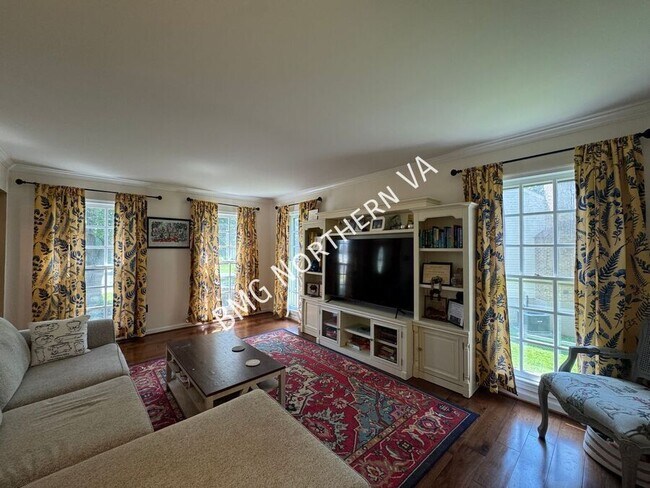 Foto del edificio - 10205 Daylily Ct