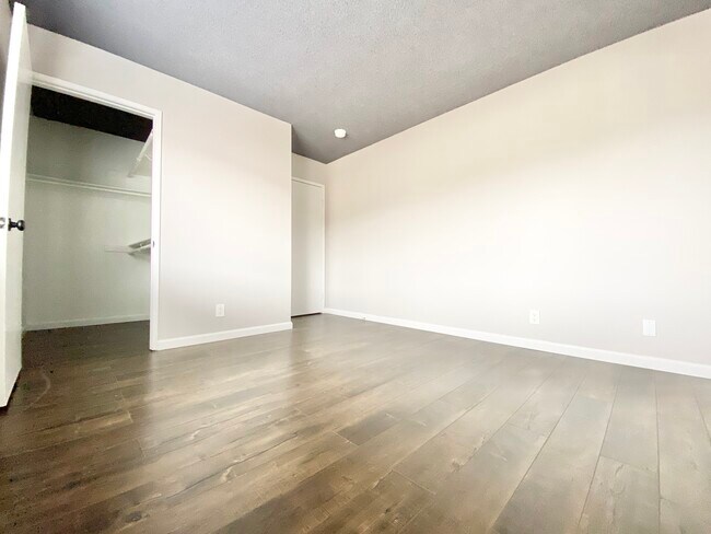 Foto del edificio - 3210 Andrita St