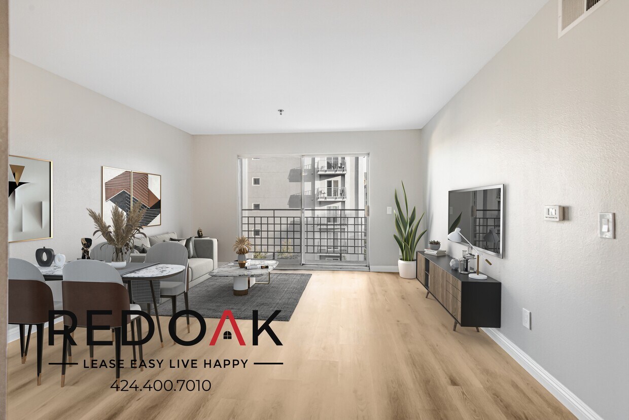 Foto principal - 6700 Franklin Pl