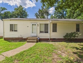 Building Photo - 622 Fayette Ave