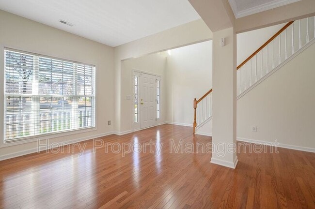 Building Photo - 153 Presidents Walk Ln