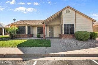 Building Photo - 1055 N Recker Rd