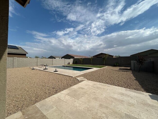 Foto del edificio - 4473 Suncup Dr