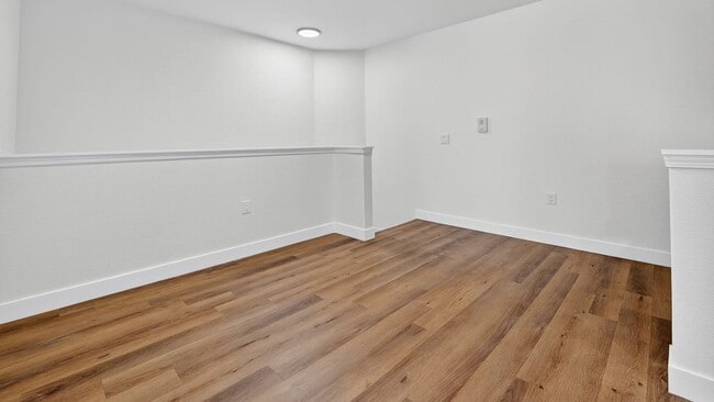 Building Photo - Summerlinn