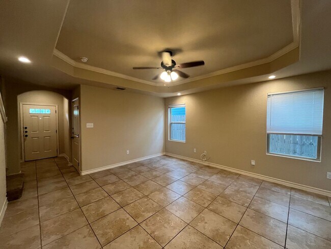Foto del edificio - 6922 Lakeview Dr. #101, San Antonio, TX. 7...