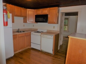 Building Photo - 97 N Winooski Ave