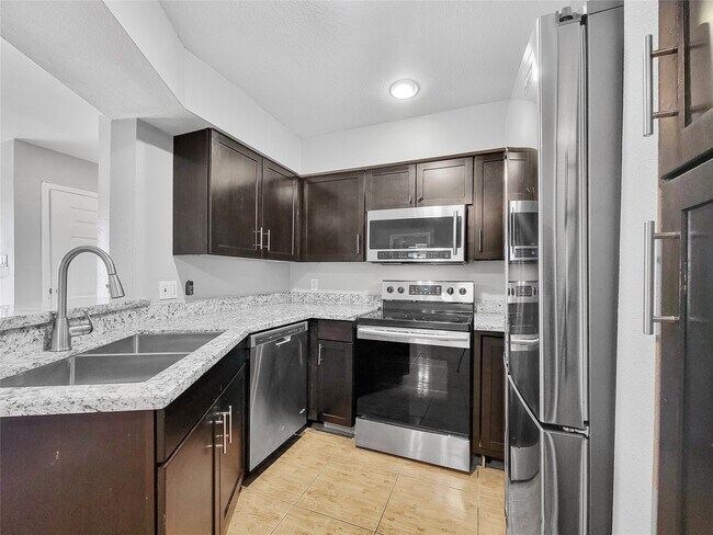 Foto del edificio - 2626 Holly Hall St