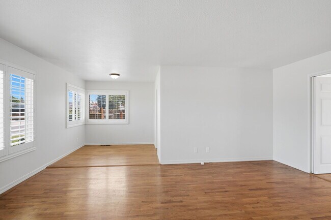 Foto del edificio - 360 Hanover Ave