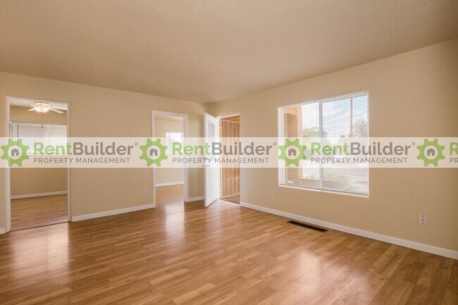 Building Photo - !!CALL US TODAY AT (505) 808-6467 TO SCHED...