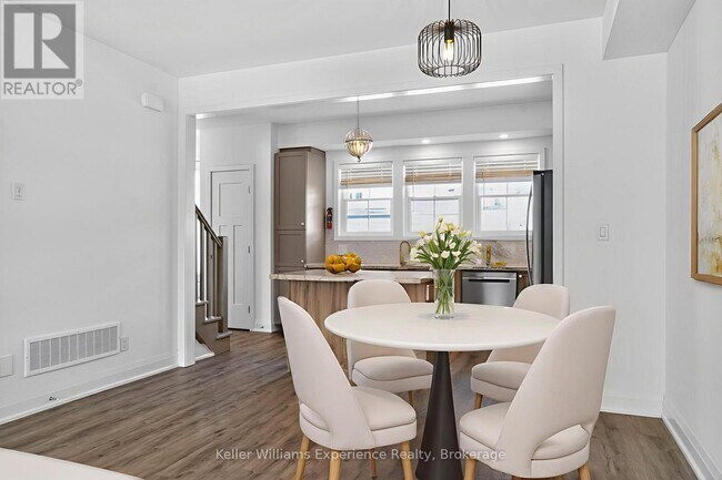 Photo du bâtiment - 10 Danielle Cres