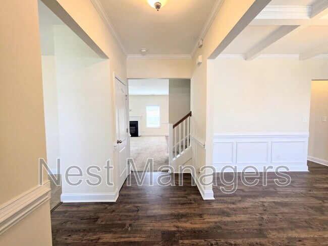 Building Photo - 173 Weston Woods St