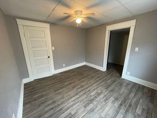 Foto del edificio - Charming 2 Bedroom Bungalow