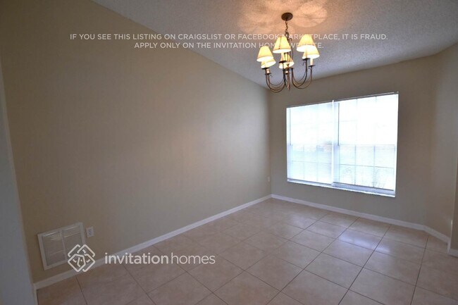 Foto del edificio - 521 Mobley Dr