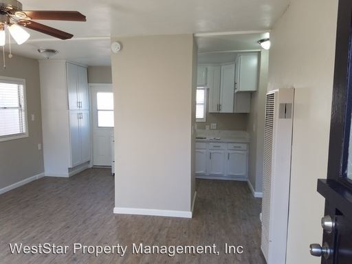 Foto del edificio - 12006 Walnut St