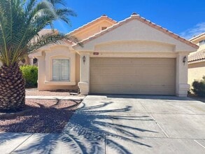 Building Photo - 1233 Lucia Dr