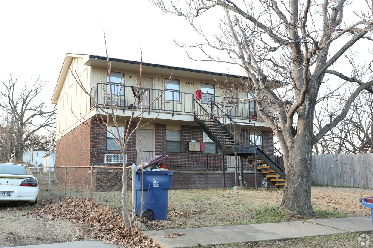 Building Photo - 1612 S X St