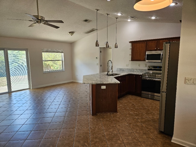 Building Photo - 5179 Montford Cir