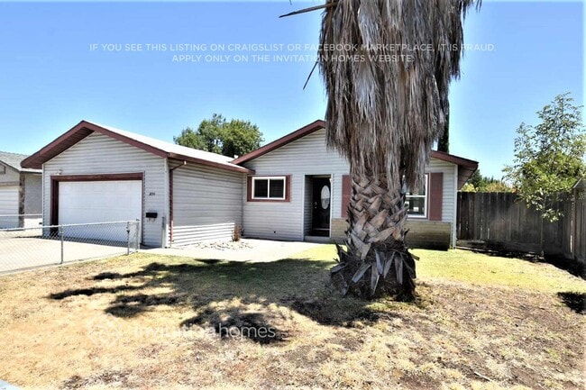 Building Photo - 3054 Coventry Dr
