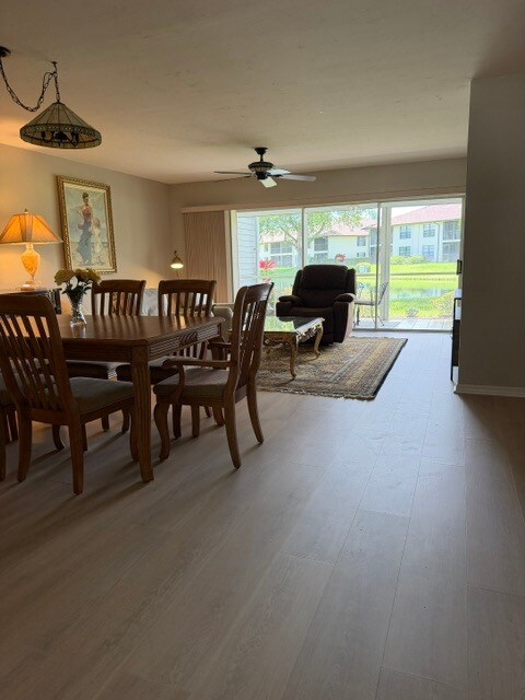 Foto del edificio - 1500 Misty Pines Cir