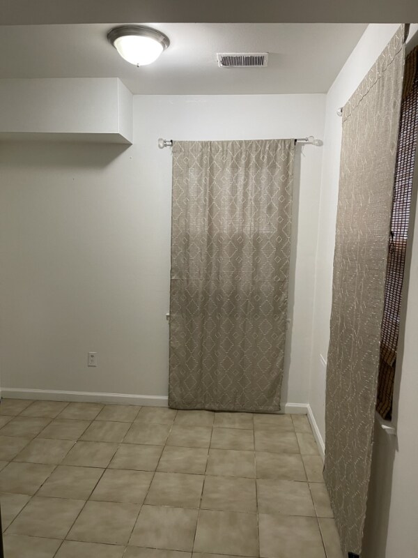 Building Photo - 9300 Hagel Cir