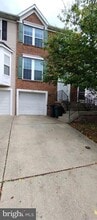 Building Photo - 4716 Rollingdale Way