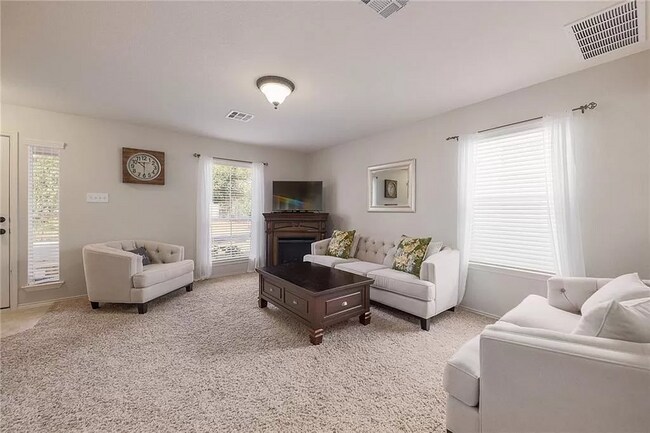 Foto del edificio - 1422 Davis Mountain Loop