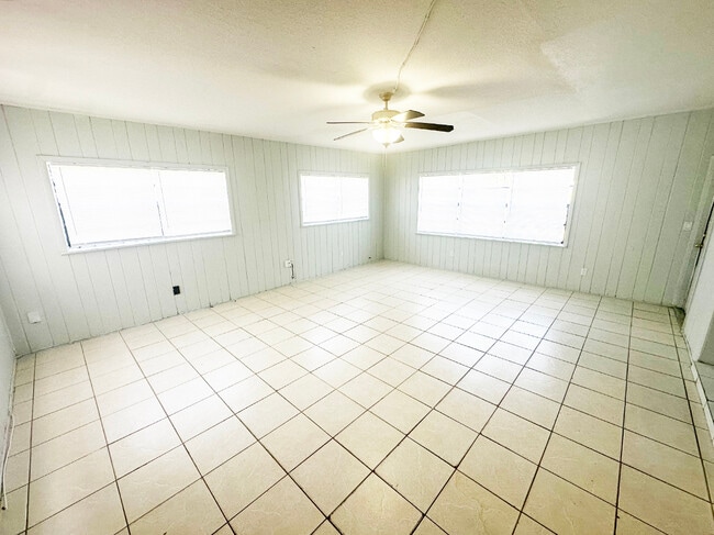 Photo - 15310 NW 31st Ave House