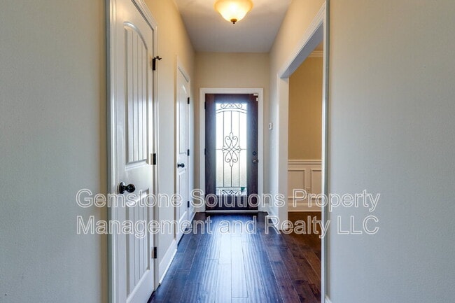 Foto del edificio - 1634 Earl Ct