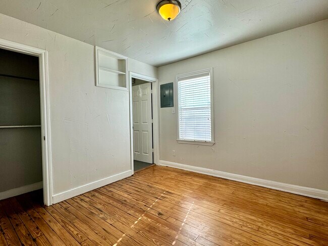 Foto del edificio - 2107 14th St