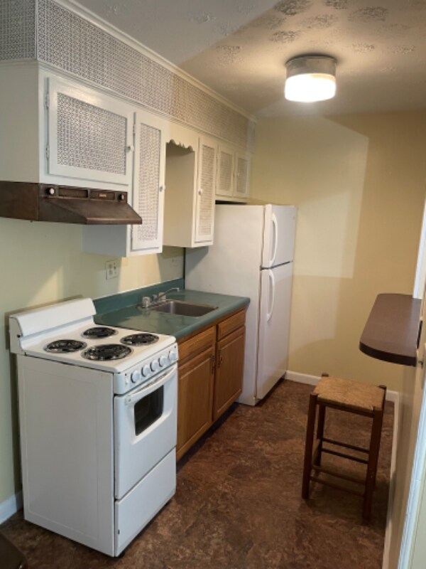 1324 5th Ave Unit 4, Huntington, WV 25701 Room for Rent in Huntington