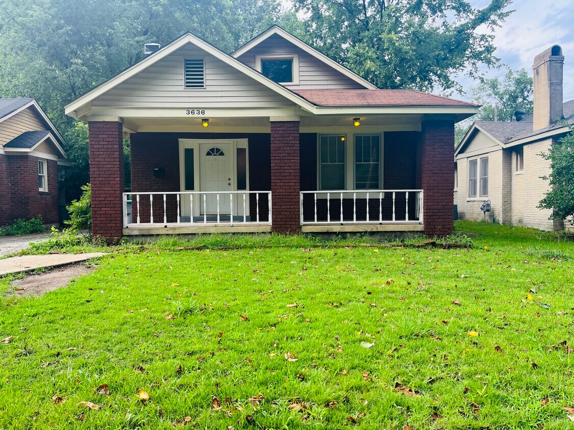 walking distance to UofM campus - 3636 Carnes Ave