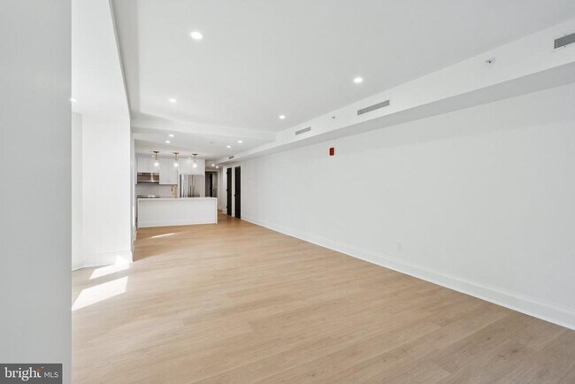 Foto del edificio - 135 S 19th St