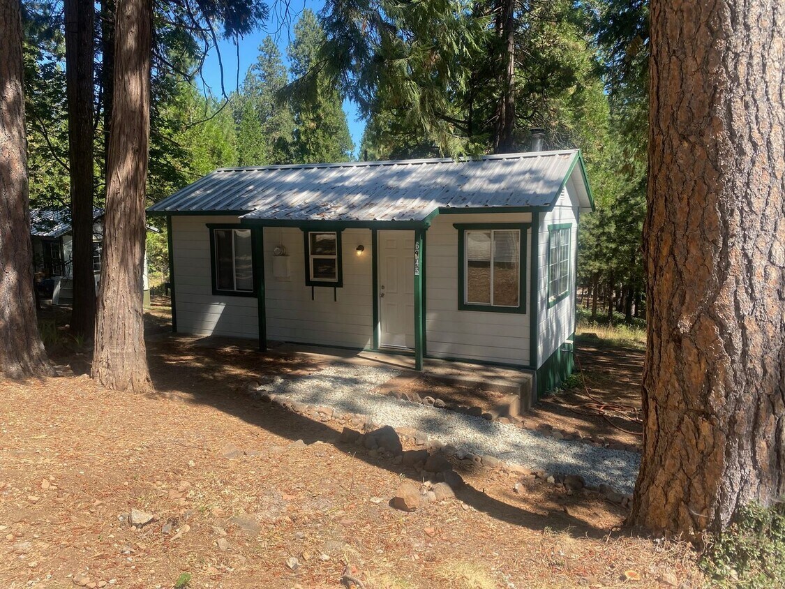 6914 Mobile Park Dr Unit 6945 Woodpecker Ln., Shingletown, CA 96088