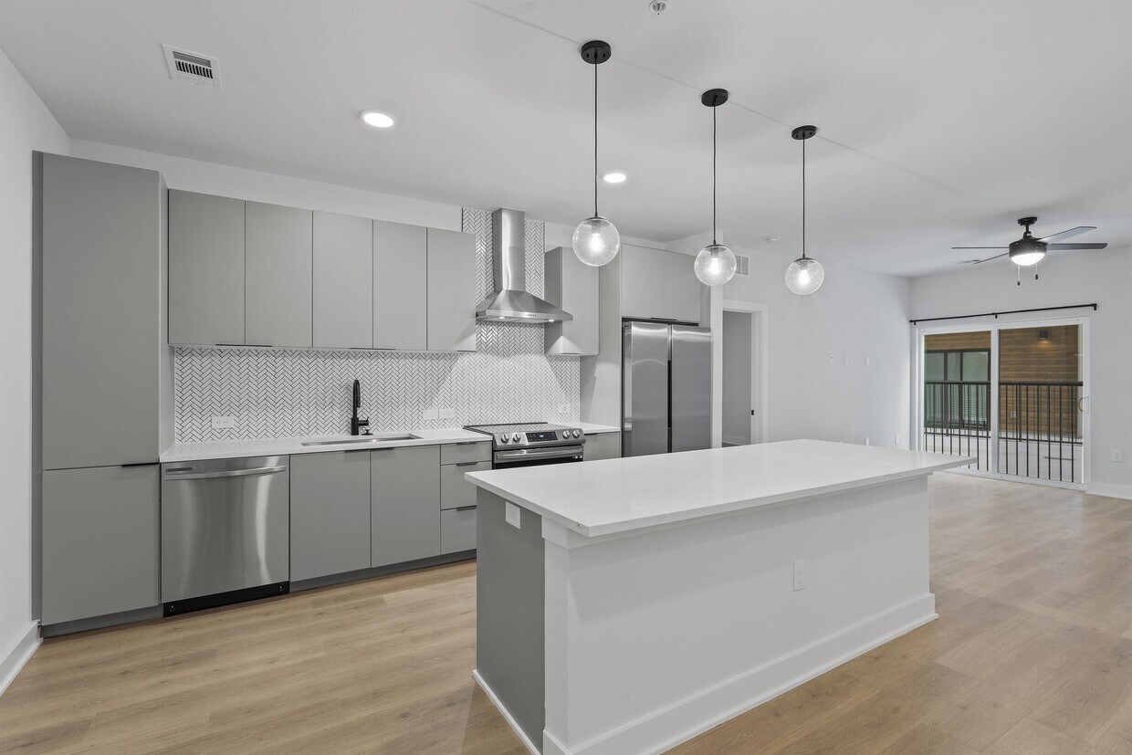 Foto principal - 2500 Longview St