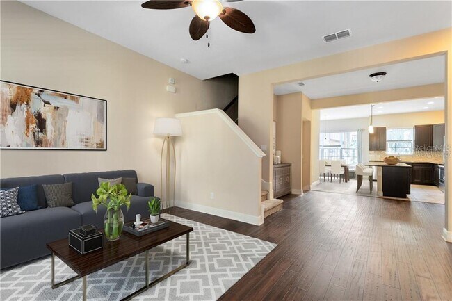 Building Photo - 1412 Lobelia Dr