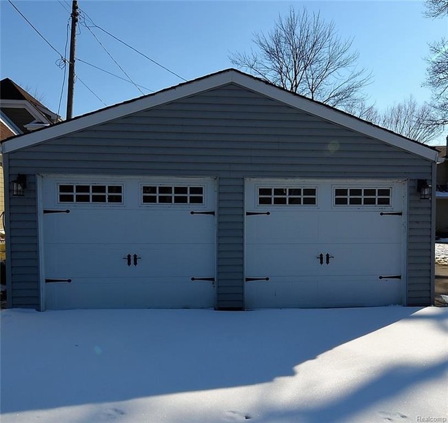 Foto del edificio - 13173 Log Cabin Point